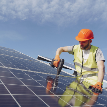 صيانة وتشغيل معدات الطاقة الشمسية